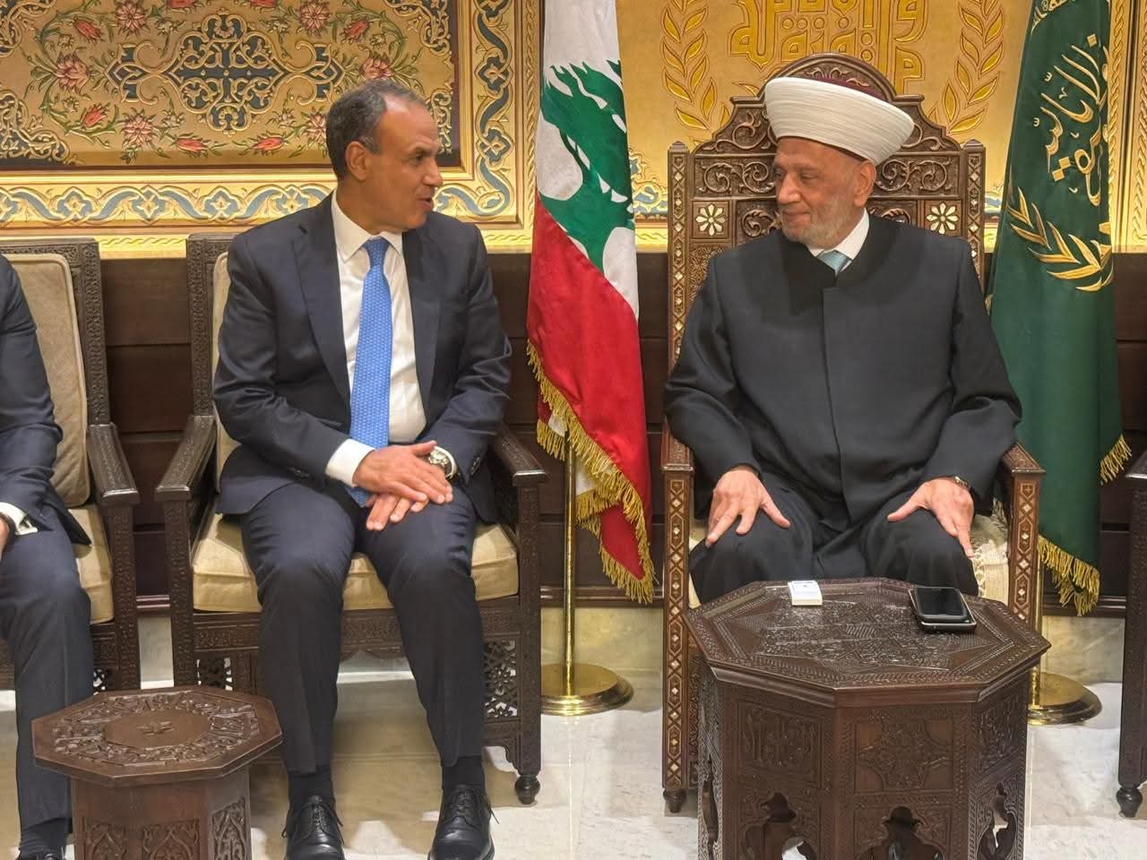 خلال زيارته إلى بيروت.. وزير الخارجية يلتقي مفتي الجمهورية اللبنانية