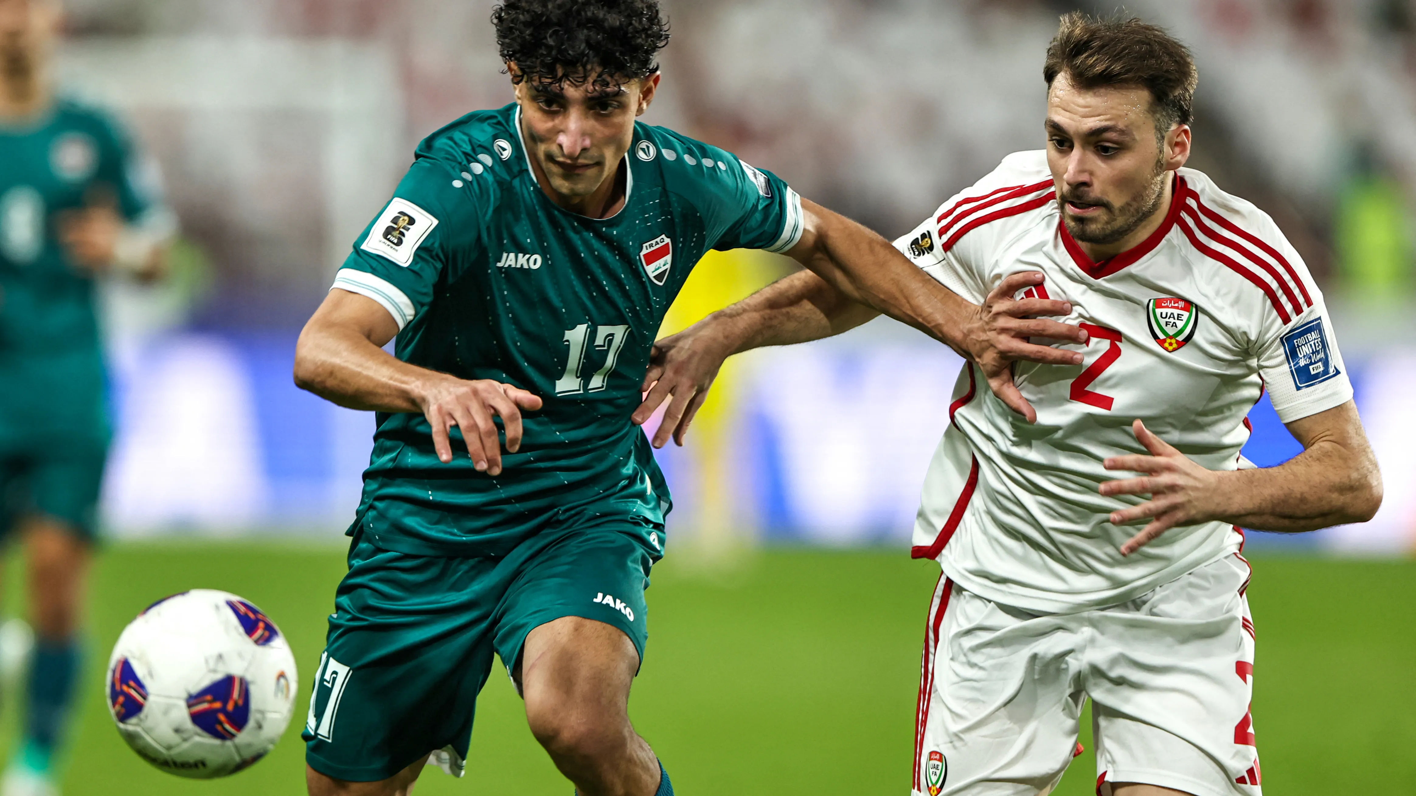 تردد القنوات الناقلة لمباراة العراق والإمارات في إياب ملحق آسيا بتصفيات كأس العالم