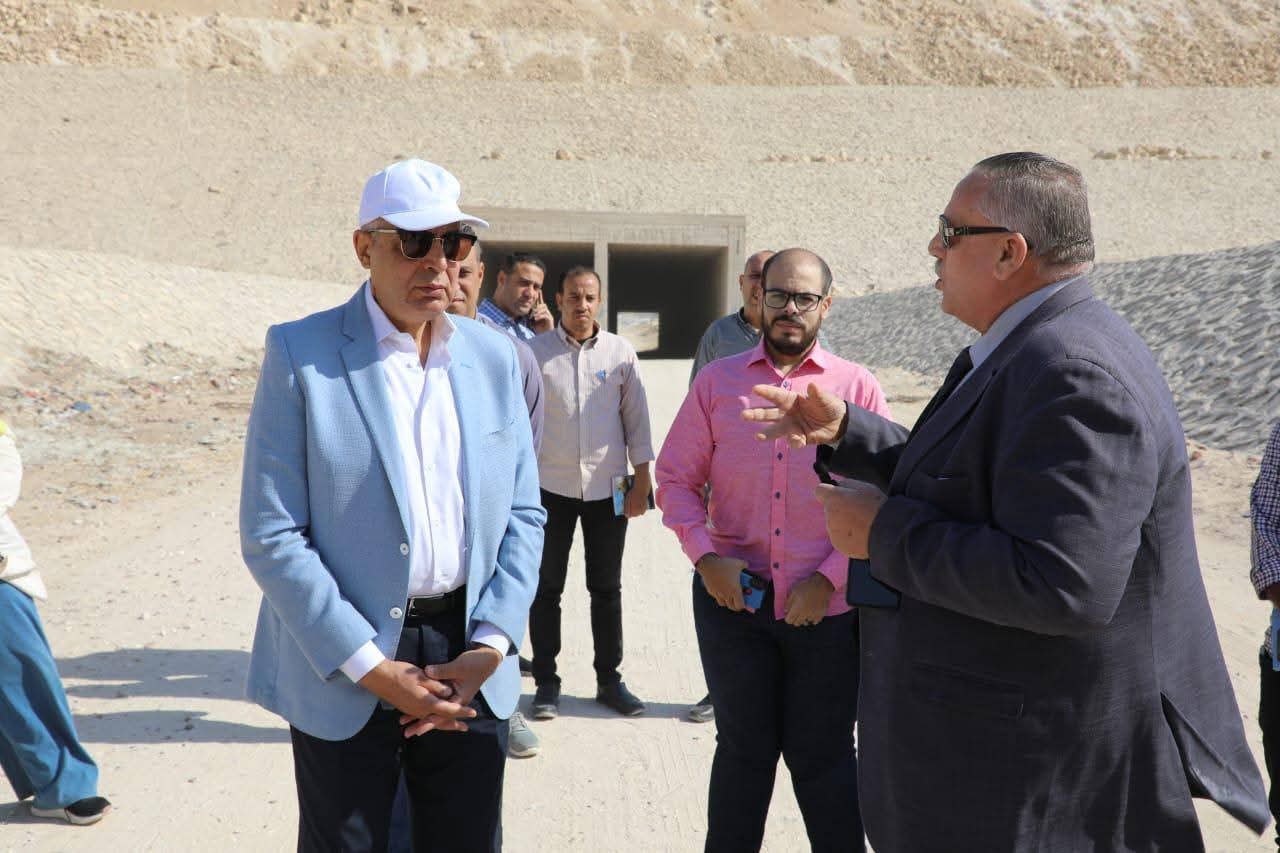 استعداداً لموسم الشتاء.. محافظ المنيا يوجه بتحديث خطط مواجهة السيول