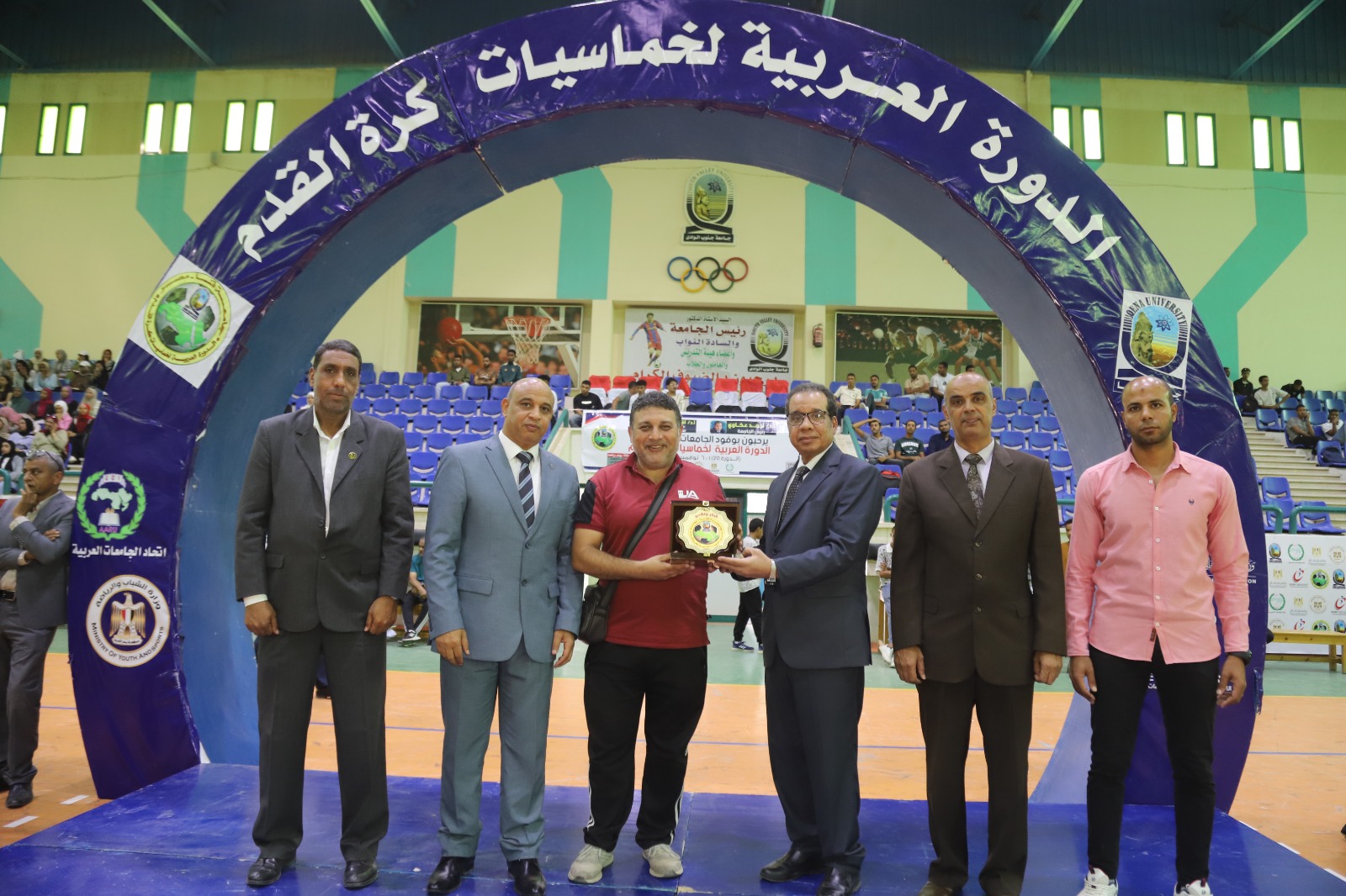 جامعة بنها تتوج بلقب البطولة العربية 20 لخماسيات كرة القدم