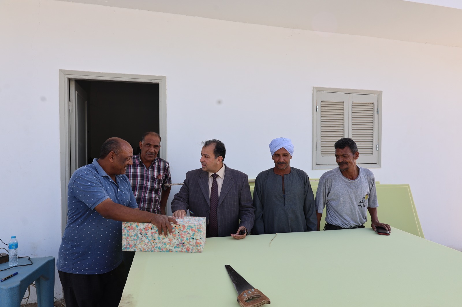 رئيس جامعة قنا يتفقد عددًا من المشروعات التطويرية