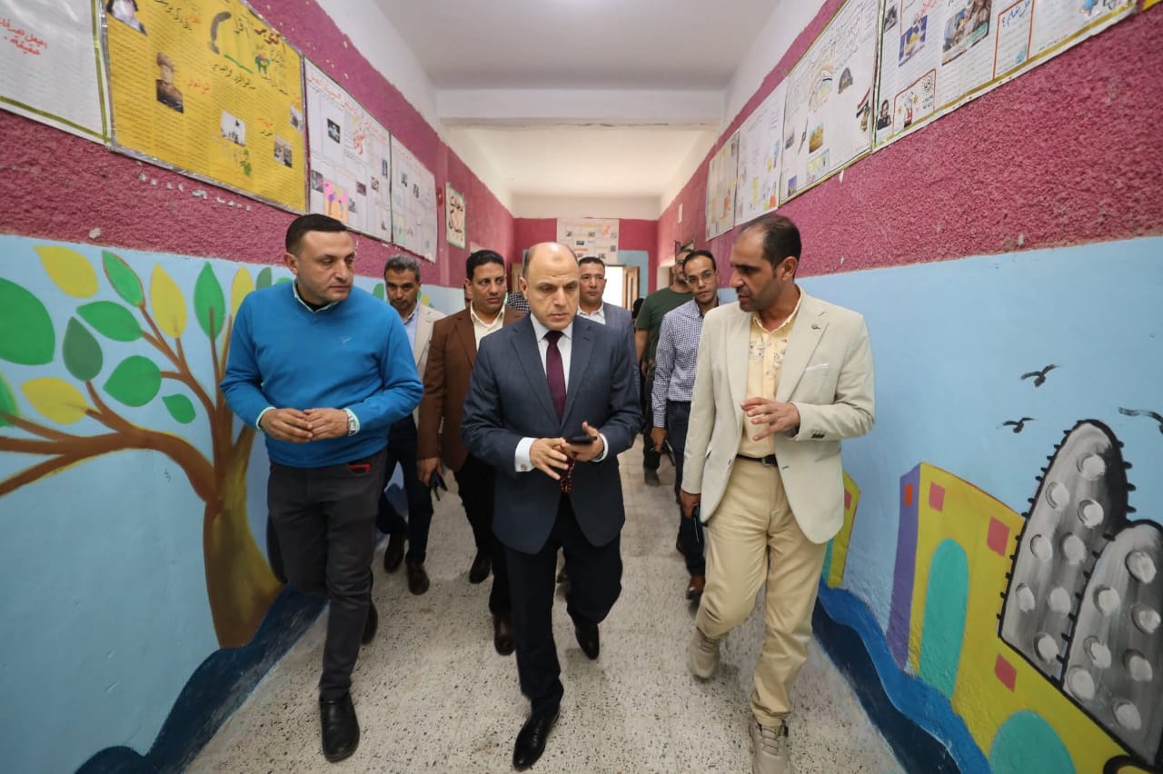 محافظ كفرالشيخ يتفقد اللجان الانتخابية قبل انتخابات مجلس النواب 2025