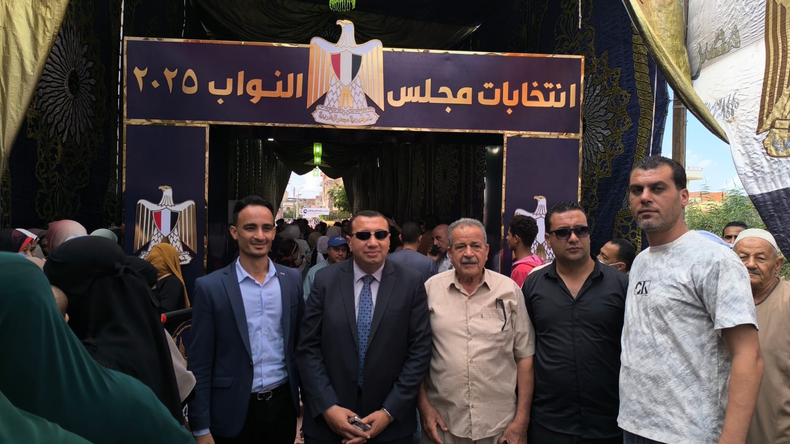 رئيس مدينة كفر الدوار يتفقد اللجان الانتخابية في انتخابات مجلس النواب