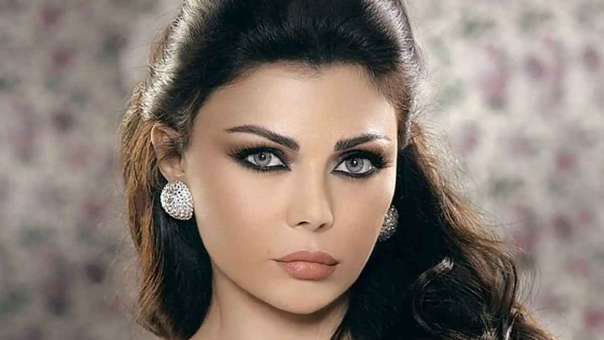 فيديوهات خادشة تلاحق هيفاء وهبي.. الفنانة تتحرك قضائيًا