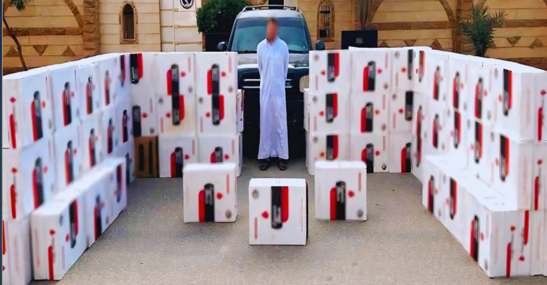 ضبط عاطل بحوزته 46.5 ألف عبوة سجائر مهربة في مطروح