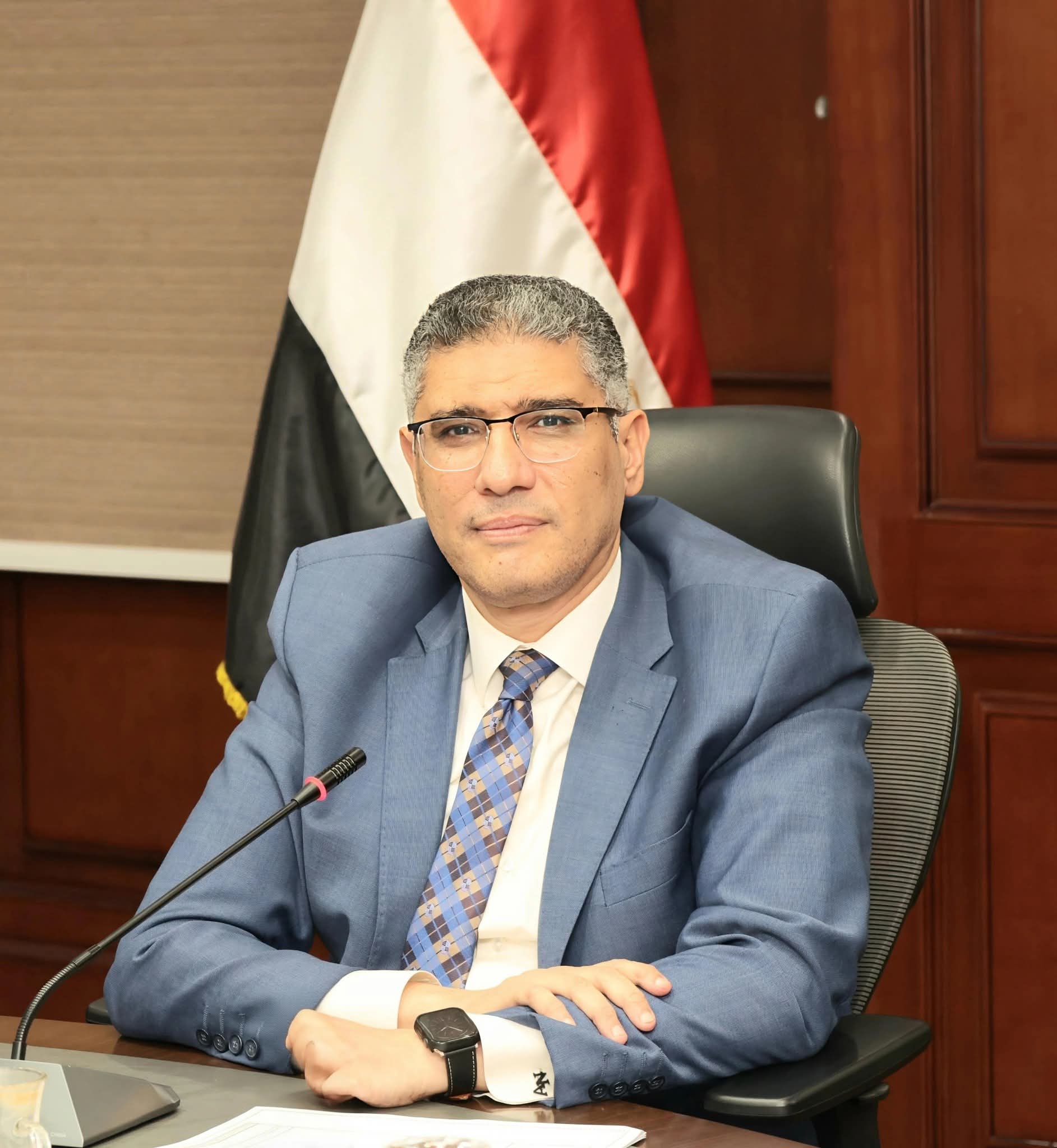 محافظ الجيزة:المقار الإنتخابية جاهزة لانطلاق انتخابات مجلس النواب ب7دوائر