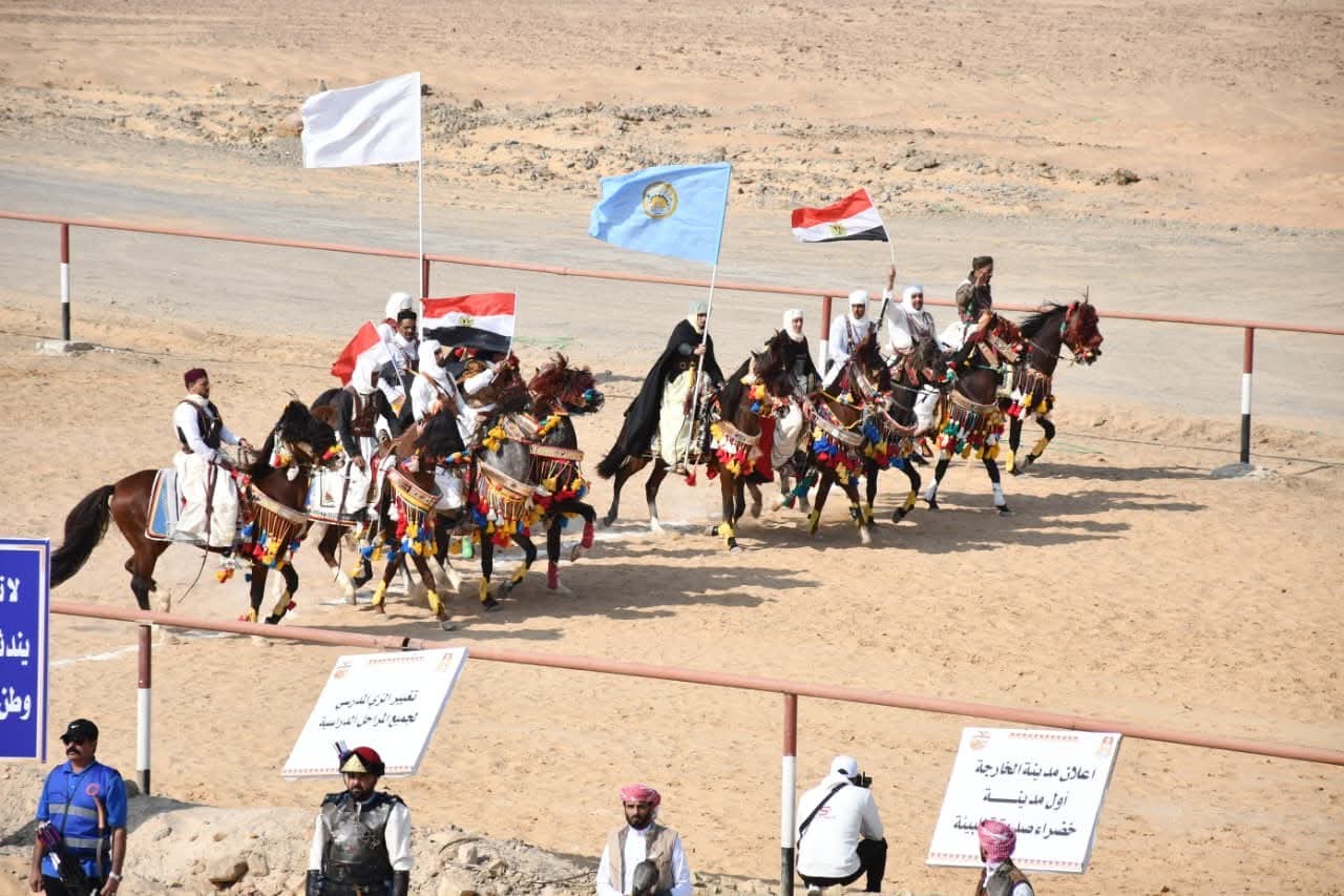 انطلاق فعاليات المهرجان الدولي للرياضات التراثية والصحراوية والفنون 