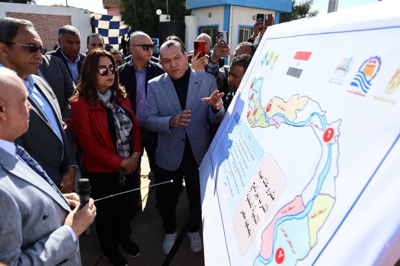 وزيرة التنمية المحلية تفتتح محطة مياه الشرب بقرية حجازة بحري بقوص 