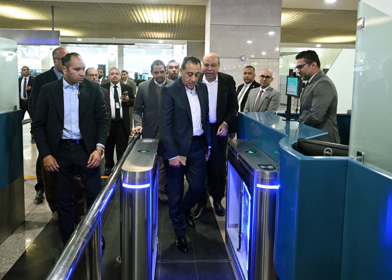 مدبولي : تعليمات مشددة من الرئيس باتباع منظومة تشغيل متطورة بالمطارات