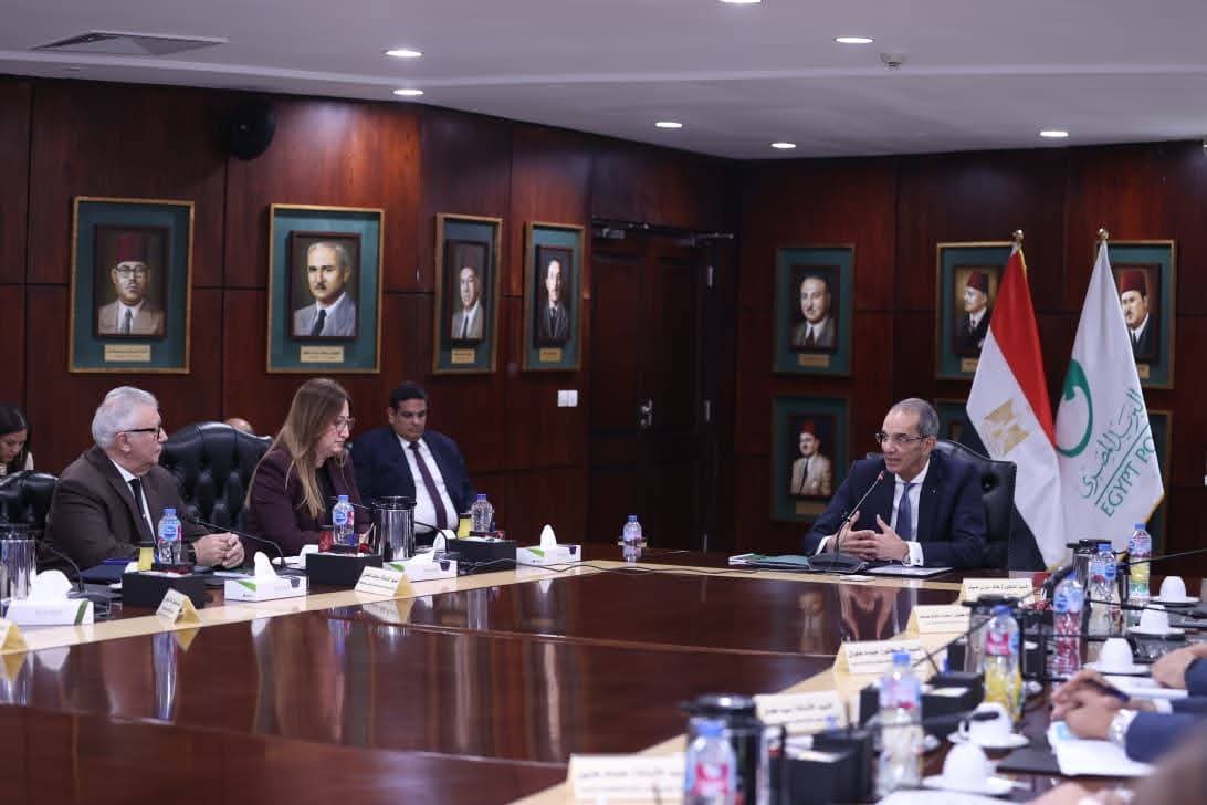 وزير الإتصالات: 1000 منفذ بريد جديد وأكثر من 3000 ماكينة صراف آلي منذ عام 2018 - الخبر لايف