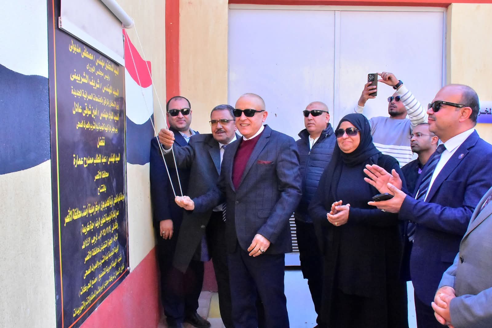 محافظ الأقصر يفتتح 3 محطات رفع صرف صحي بمركز أرمنت