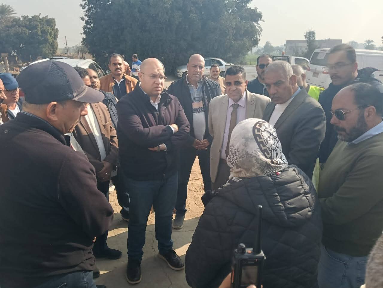 نائب محافظ الجيزة يتفقد المراحل النهائية لتشغيل محطة رفع الصرف الصحى الرئيسيه بقرية دهشور