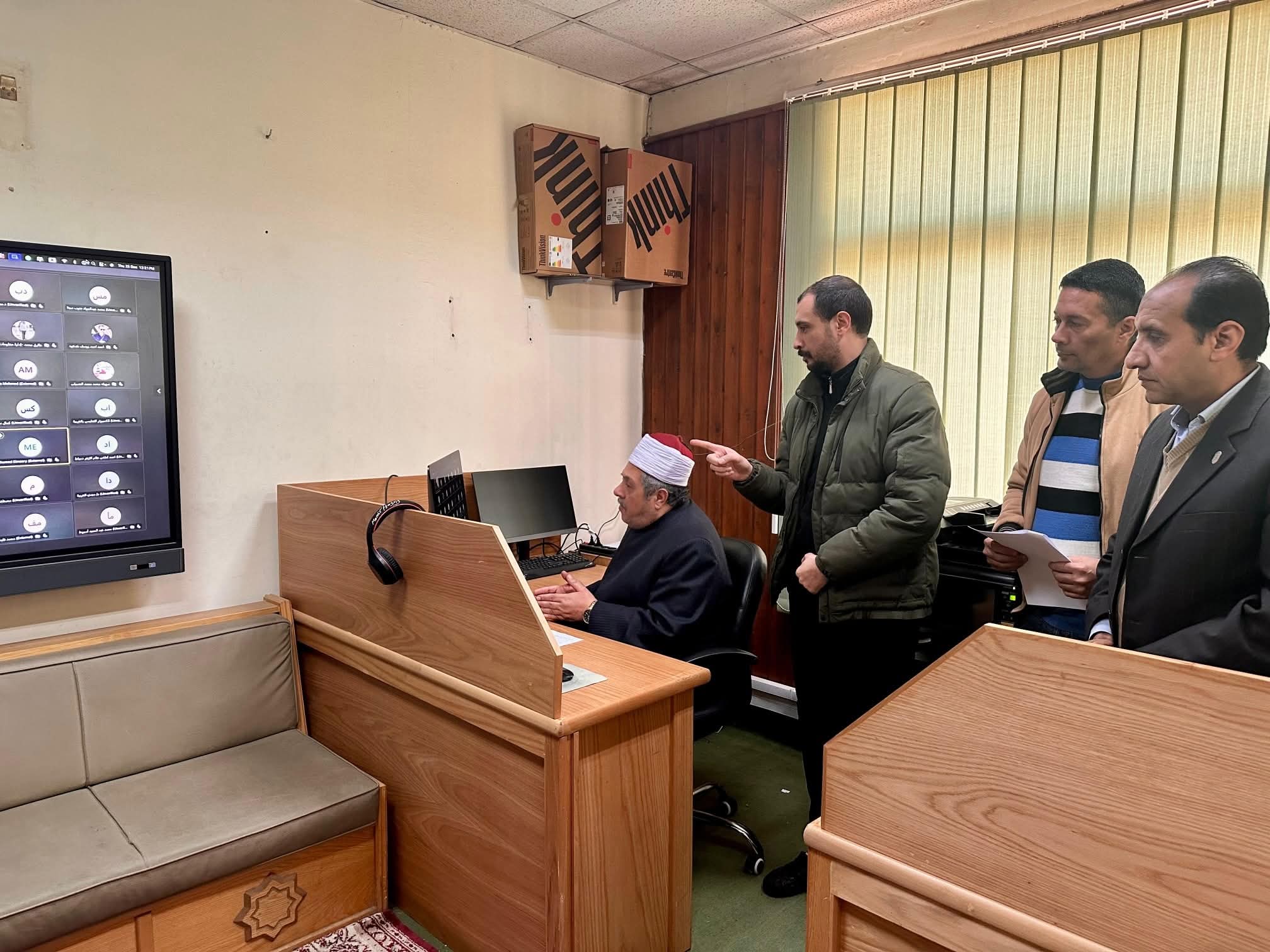 الأحد القادم..الامتحان النهائى للصف الأول الثانوى على المنصة اليابانية