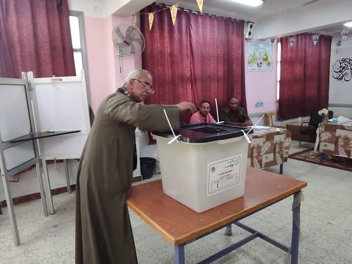 إقبال متفاوت في جولة الإعادة لانتخابات مجلس النواب بمحافظة قنا