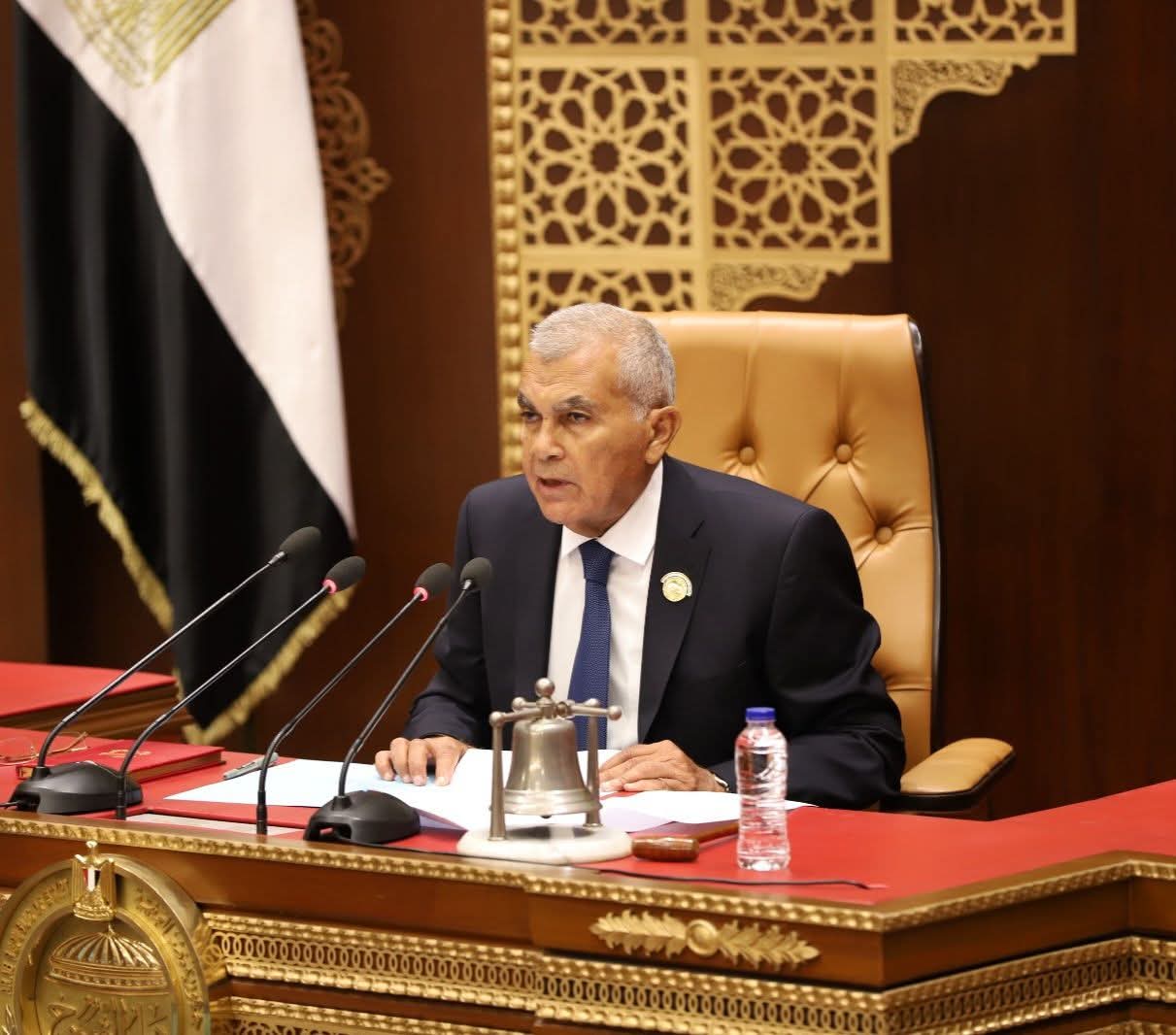 رئيس مجلس الشيوخ يهنئ الرئيس السيسي بمناسبة العام الميلادي الجديد