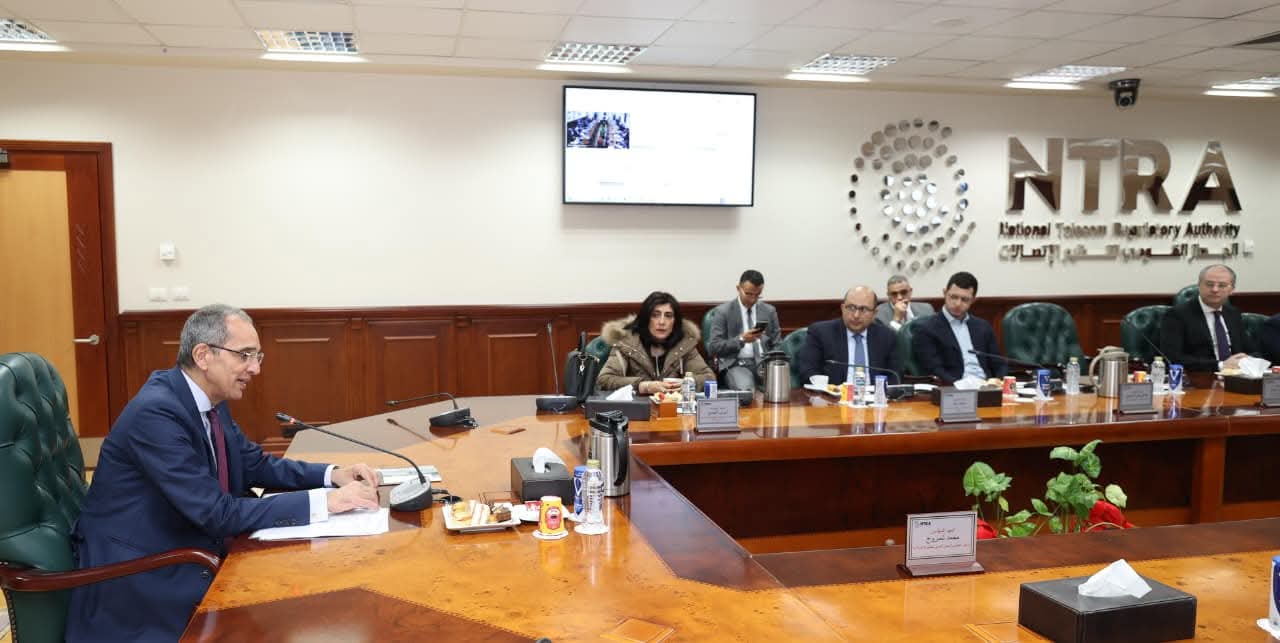 وزير الاتصالات: إنتاج أكثر من 10 ملايين جهاز محمول في 2025