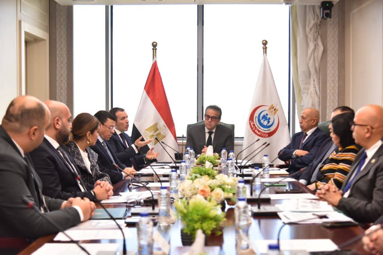 وزير الصحة يترأس اجتماع هيئة الإسعاف المصرية لتعزيز جودة الخدمات وحماية العاملين