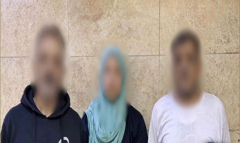 شقيقان وزوجة أحدهما يعتدون على أسرة بالغربية لمنعها من دخول منزلها