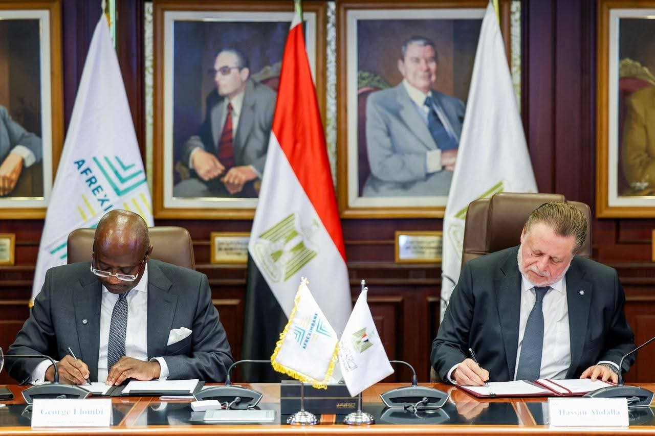 المركزي المصري وبنك التصدير والإستيراد الإفريقي يوقعان مذكرة تفاهم لإنشاء بنك للذهب في مصر 