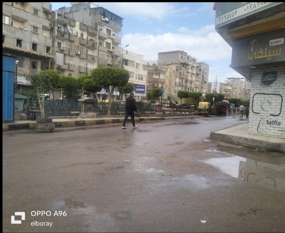موجة من الطقس السيء والأمطار المصحوبة بإنخفاض درجات الحرارة تضرب مدن البحيرة 