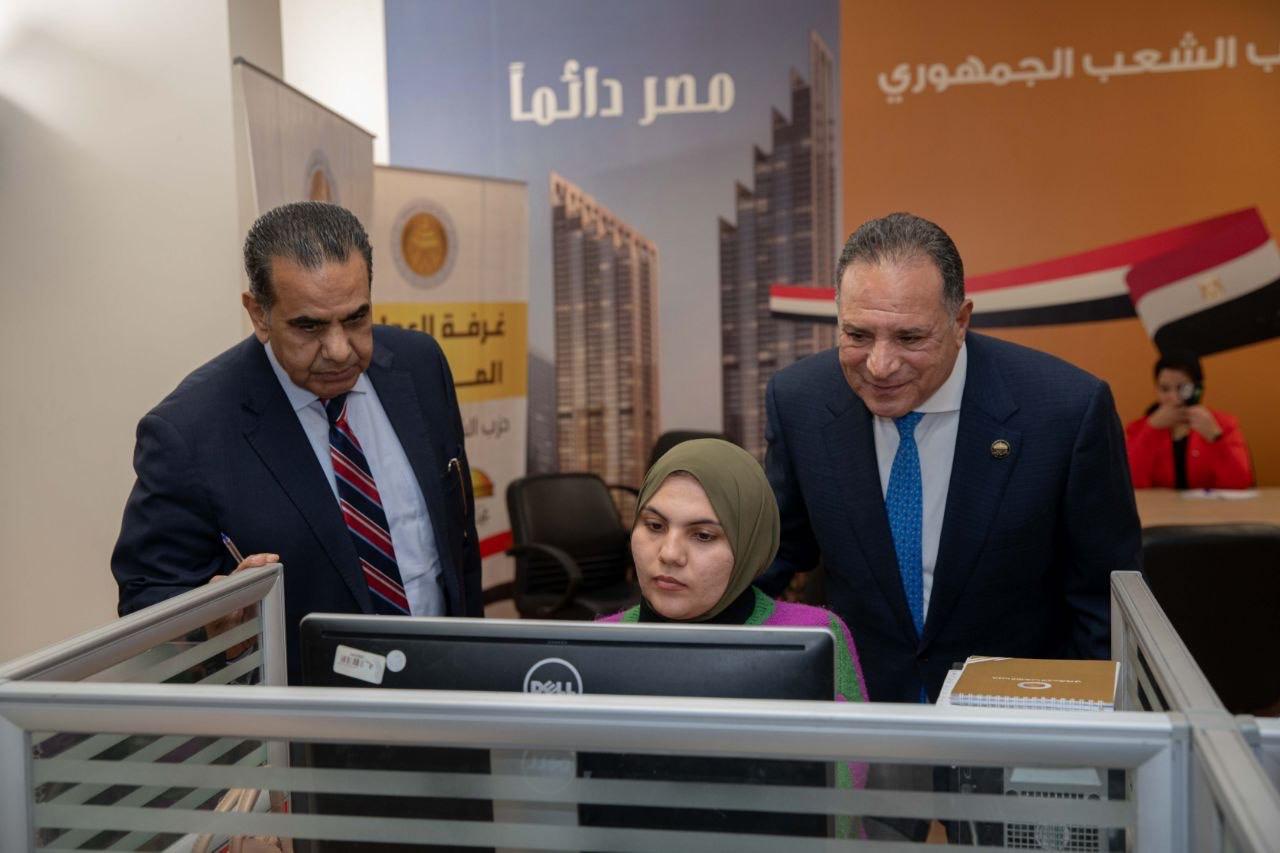 الأمين العام لحزب الشعب الجمهوري يتابع سير العملية الانتخابية في الداخل بالدوائر الثلاثين الملغاة من المرحلة الأولى