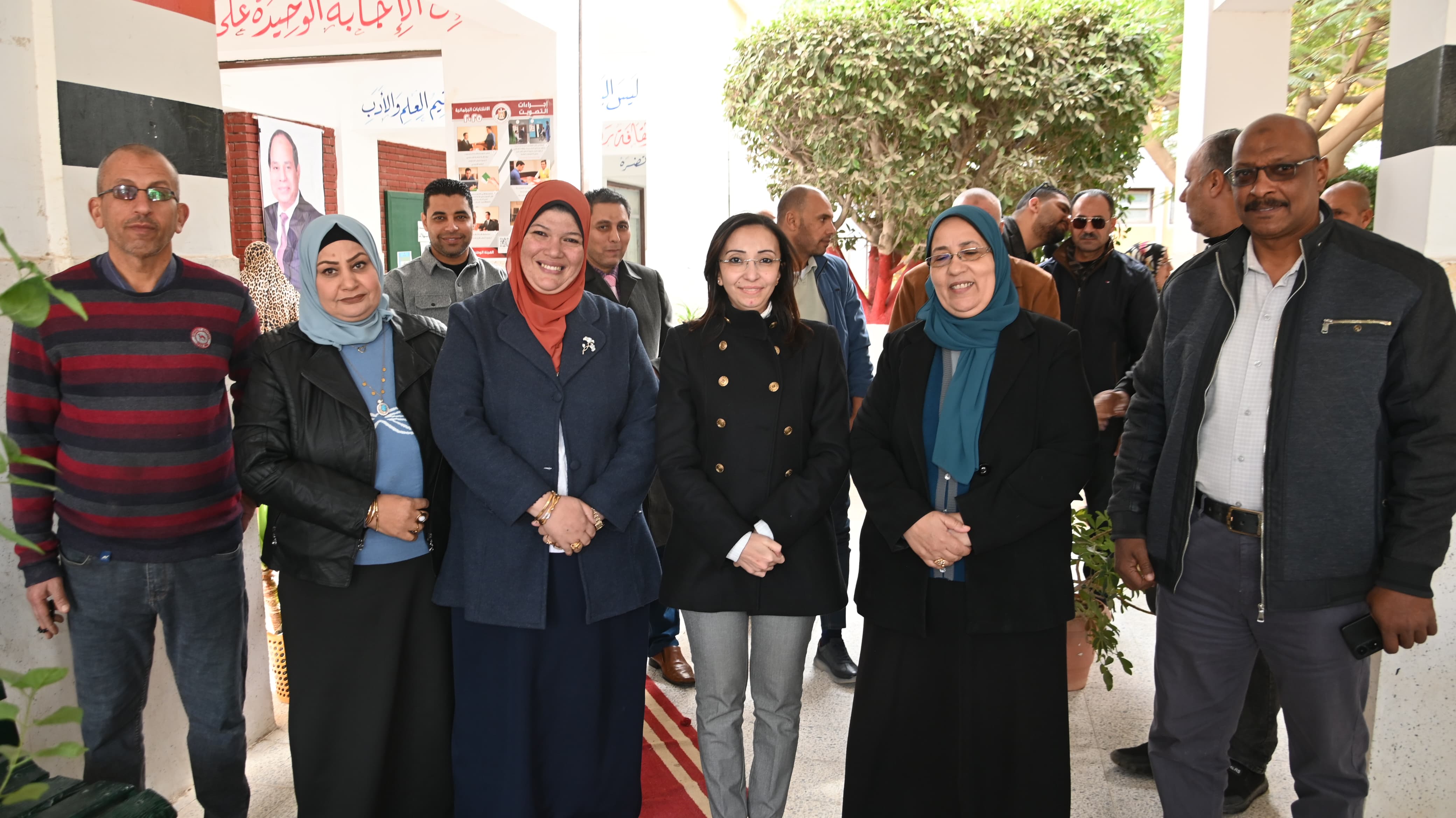 محافظ البحيرة تتفقد عدد من لجان إنتخابات مجلس النواب بحوش عيسى وتؤكد على إنتظام التصويت 