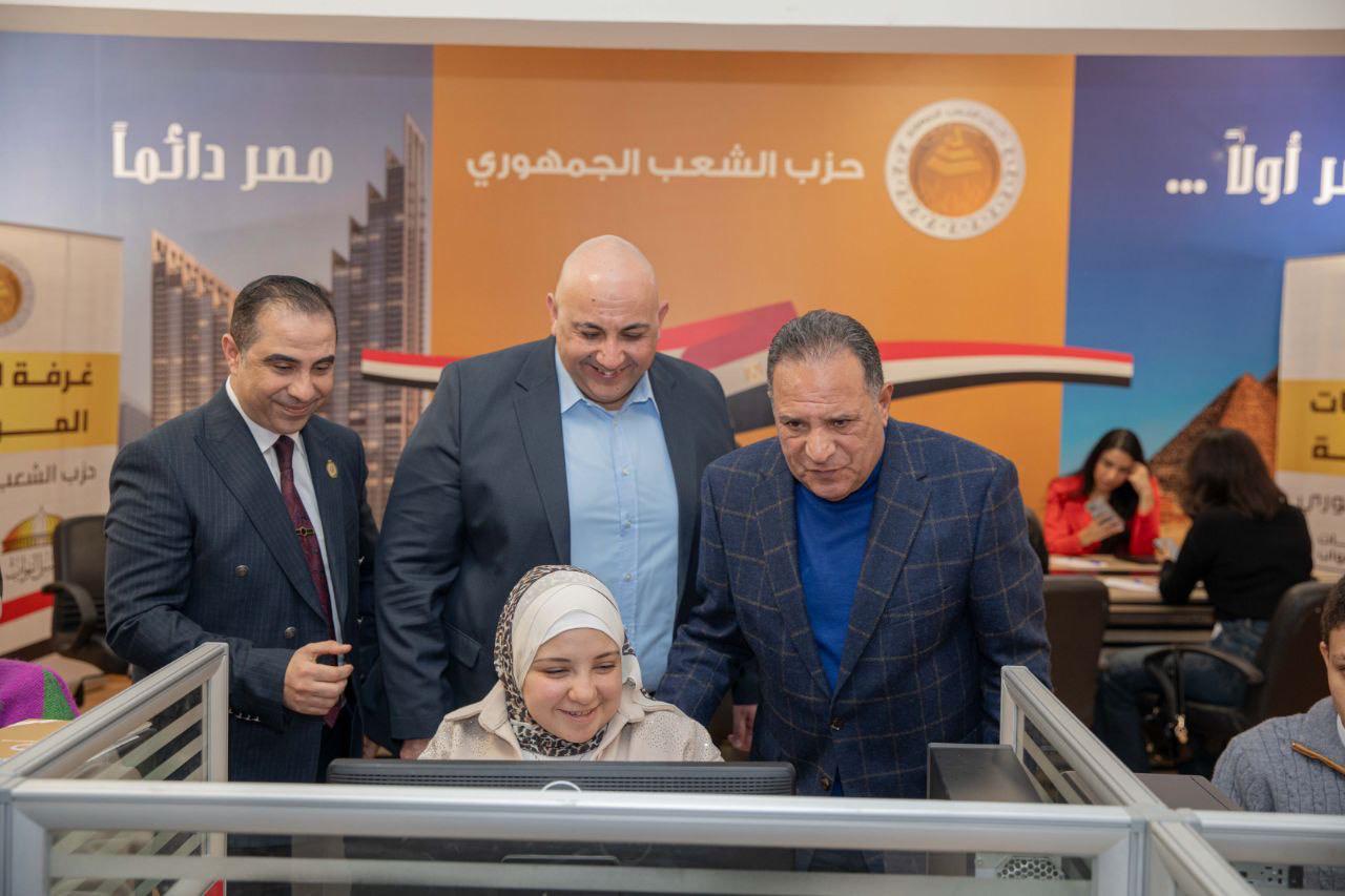 لليوم الثاني.. "الشعب الجمهوري" يواصل متابعة سير العملية الانتخابية في الدوائر الثلاثين الملغاة بالمرحلة الأولى