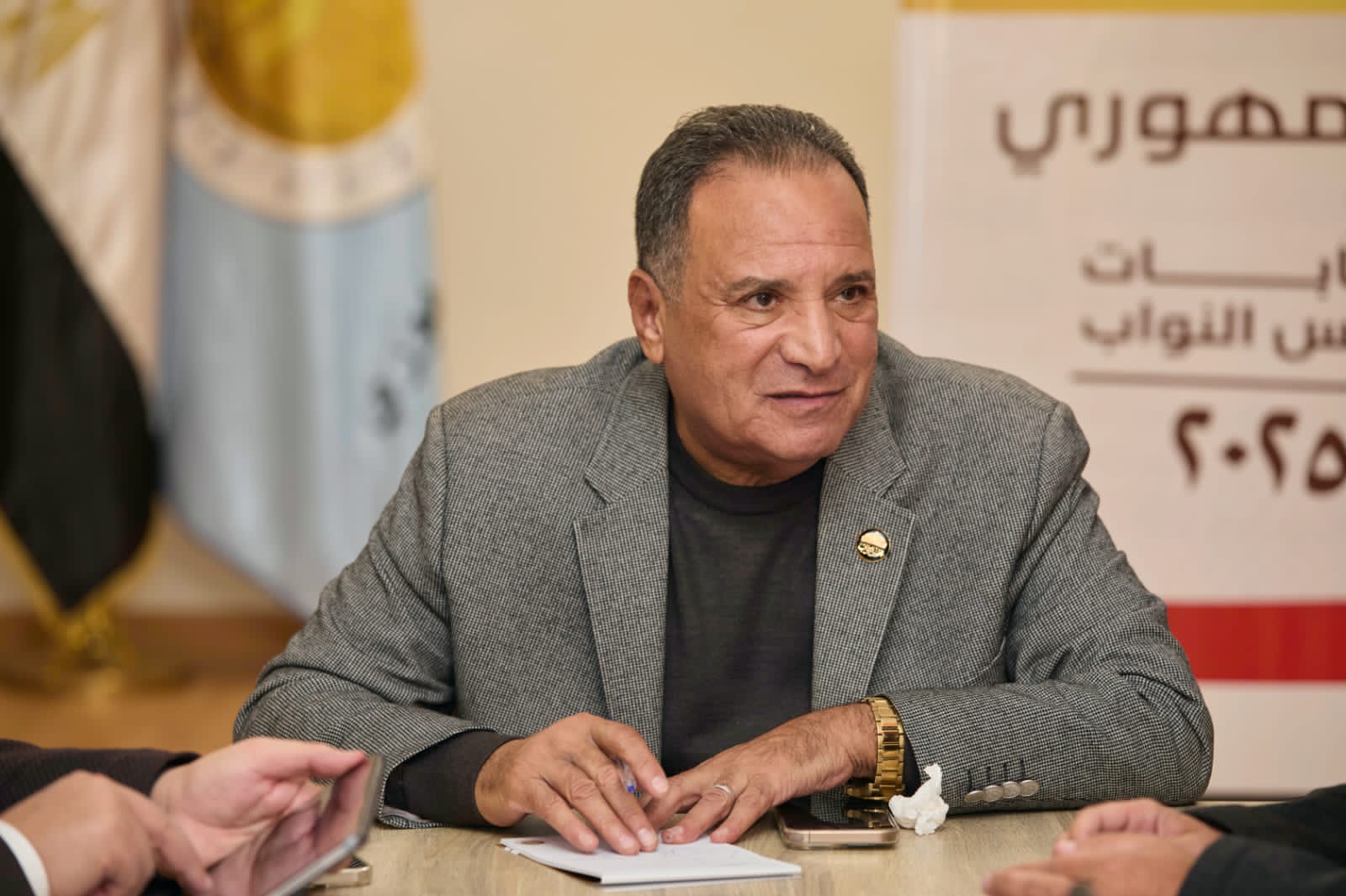 غرفة العمليات المركزية لحزب الشعب الجمهوري تتابع جولة الإعادة للتصويت في الدوائر الـ19 الملغاة