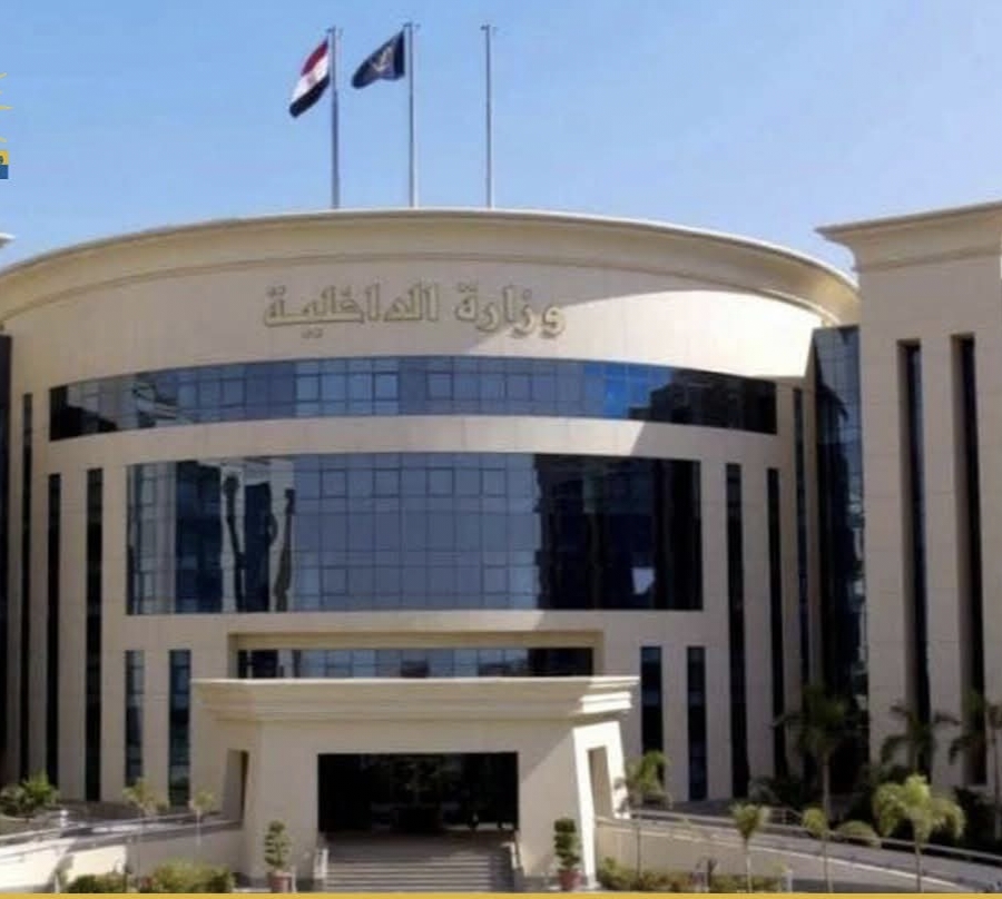 ضبط تاجر بالفيوم وبحوزته 800 ألف قطعة ألعاب نارية قبل ترويجها