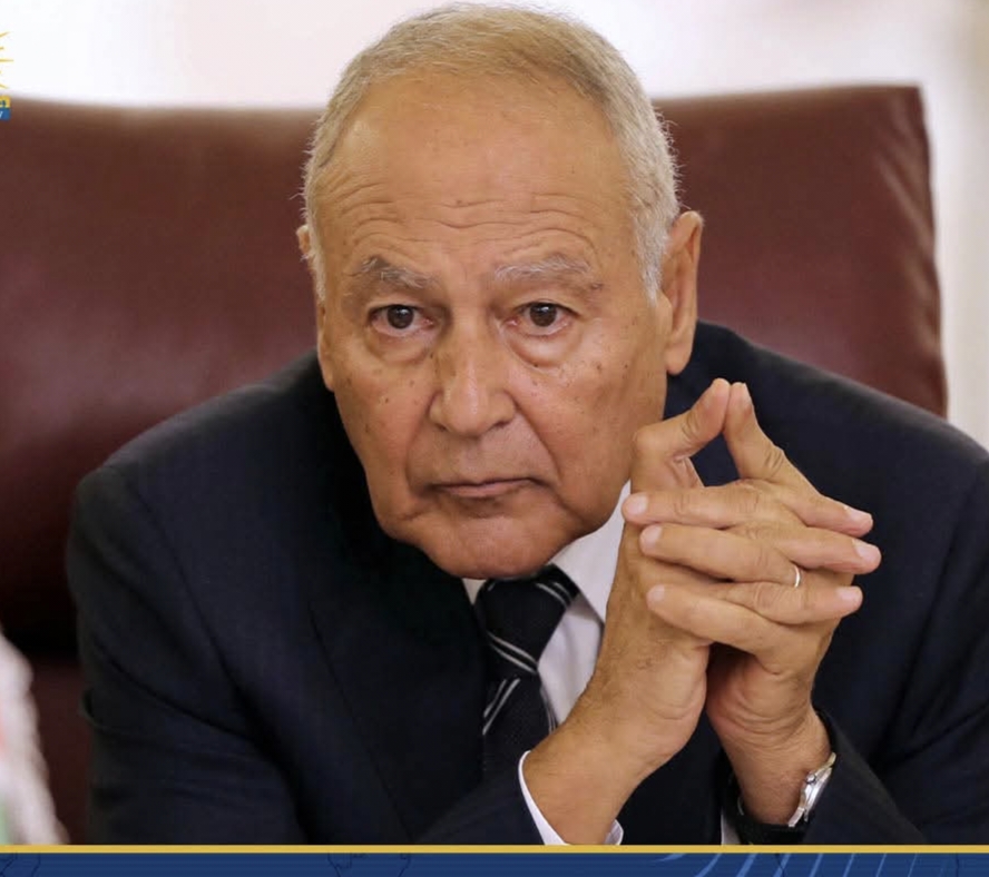 أبو الغيط يدعو إلى تغليب المصلحة العليا للشعب اليمنى.. وتجنب التصعيد فى حضرموت والمهرة