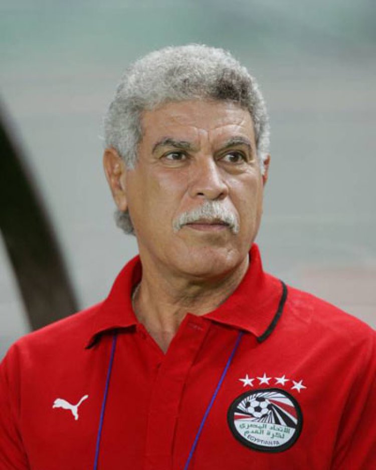 أيمن يونس يكشف تفاصيل الحالة الصحية لـ حسن شحاته مدرب منتخب مصر السابق
