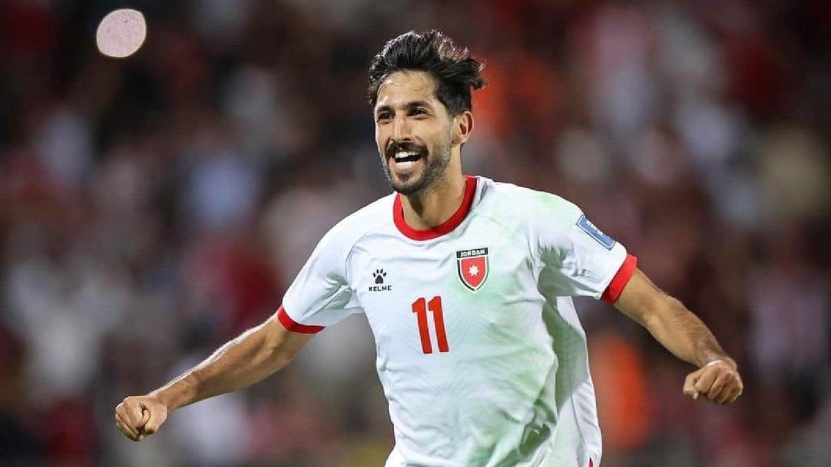 أول تعليق من العربي القطري علي مفاوضات الأهلي لضم يزن النعيمات