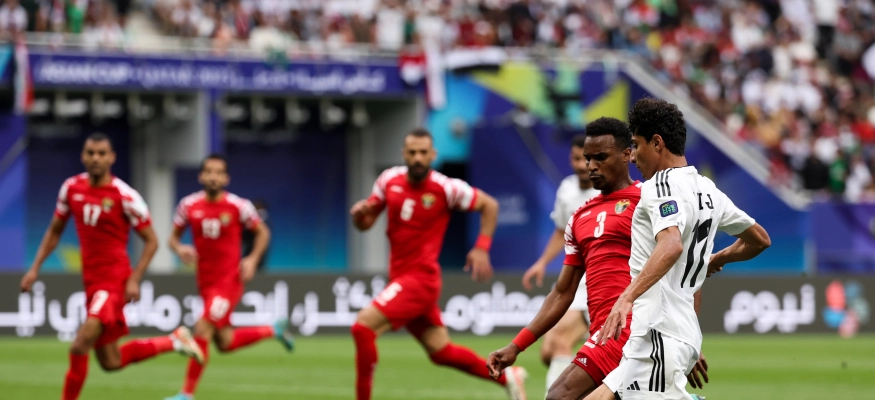 تردد القنوات الناقلة لمباراة العراق والأردن في كأس العرب 2025