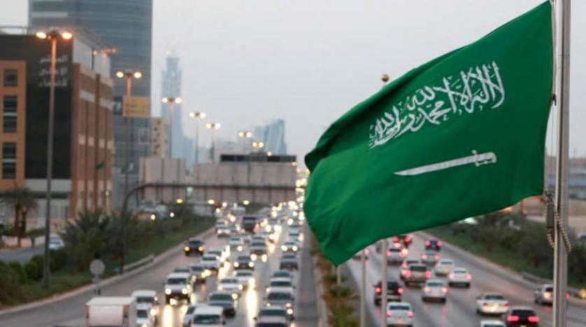 صوناً للفظ الجلالة.. "الغرف السعودية" تلزم المنشآت بحظر طباعة أسماء الله الحسنى على الأكياس 