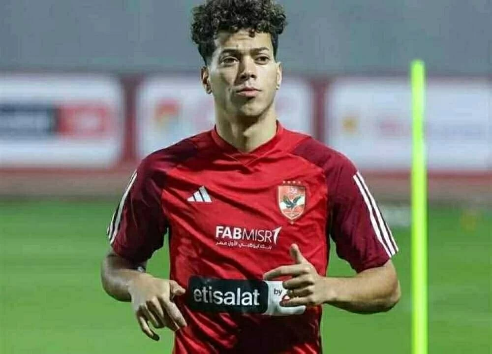سبب تمرد إمام عاشور وغيابه عن رحلة مباراة الأهلي ويانج أفريكانز