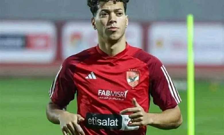 إمام عاشور لاعب الأهلي