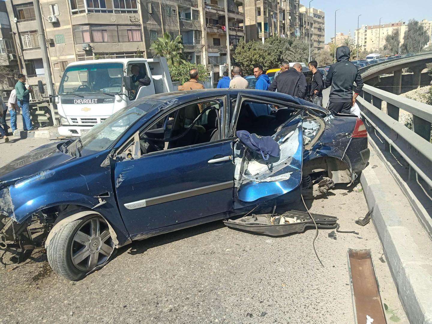 مصرع رئيس محكمة بالمعاش إثر إصطدام سيارتة برصيف كوبرى بزراعى البحيرة 