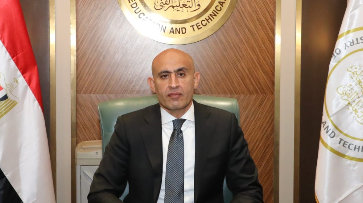 بعد تسريب امتحان الهندسة.. أولياء أمور يطالبون بإقالة وكيل وزارة التعليم بقنا