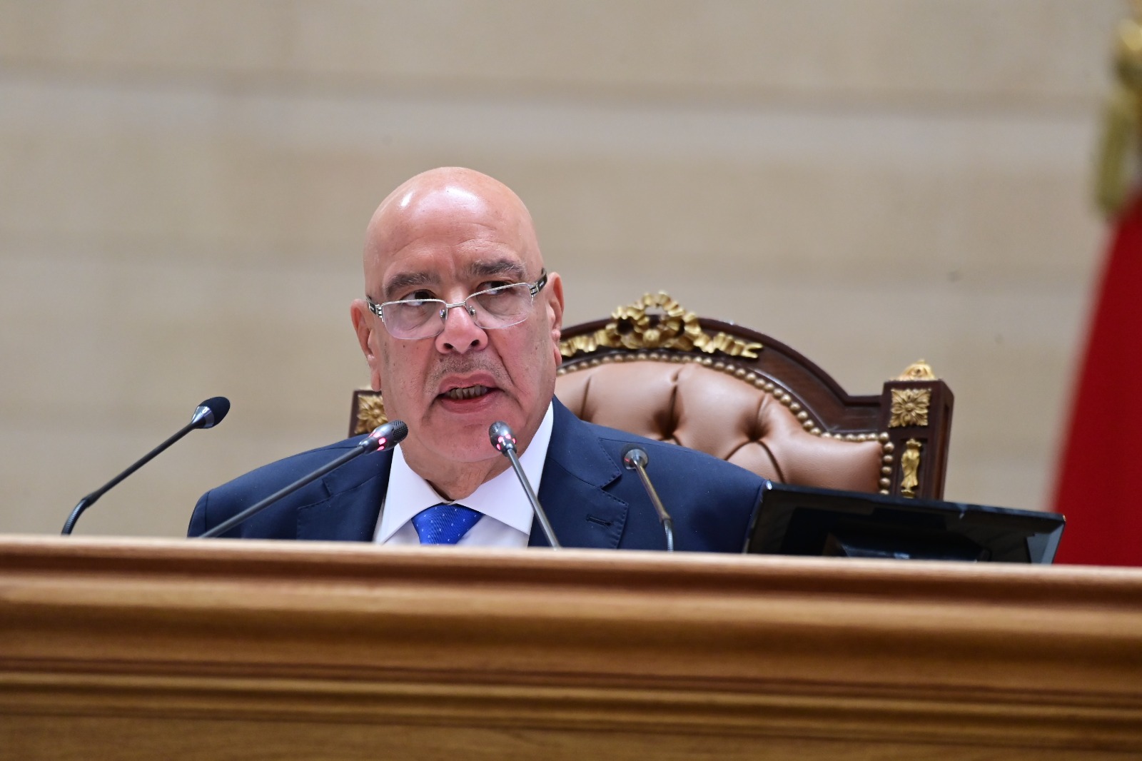 بعد حلف اليمين وانتخاب هيئة المكتب.. النواب يرفع جلسته الأولى من الفصل التشريعي الثالث