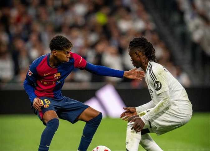 تشكيل برشلونة أمام ريال مدريد بنهائي السوبر الإسباني