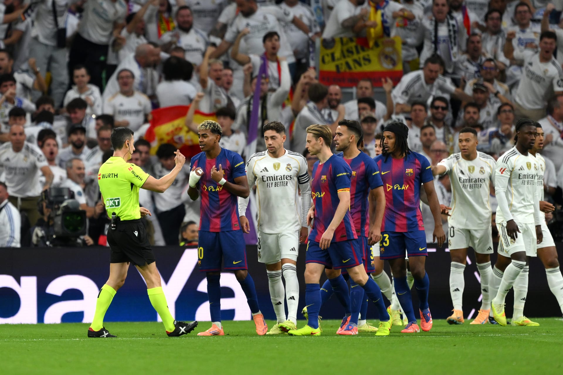 موعد مباراة ريال مدريد وبرشلونة بنهائي كأس السوبر الإسباني