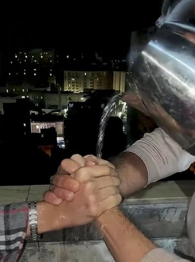 وزارة الصحة تحذر الشباب: تريند تحدى الصداقة.. قد ينتهى بالوفاة