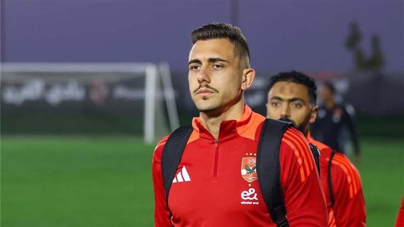مهاجم سوبر يطيح بـ "جراديشار" خارج أسوار التتش