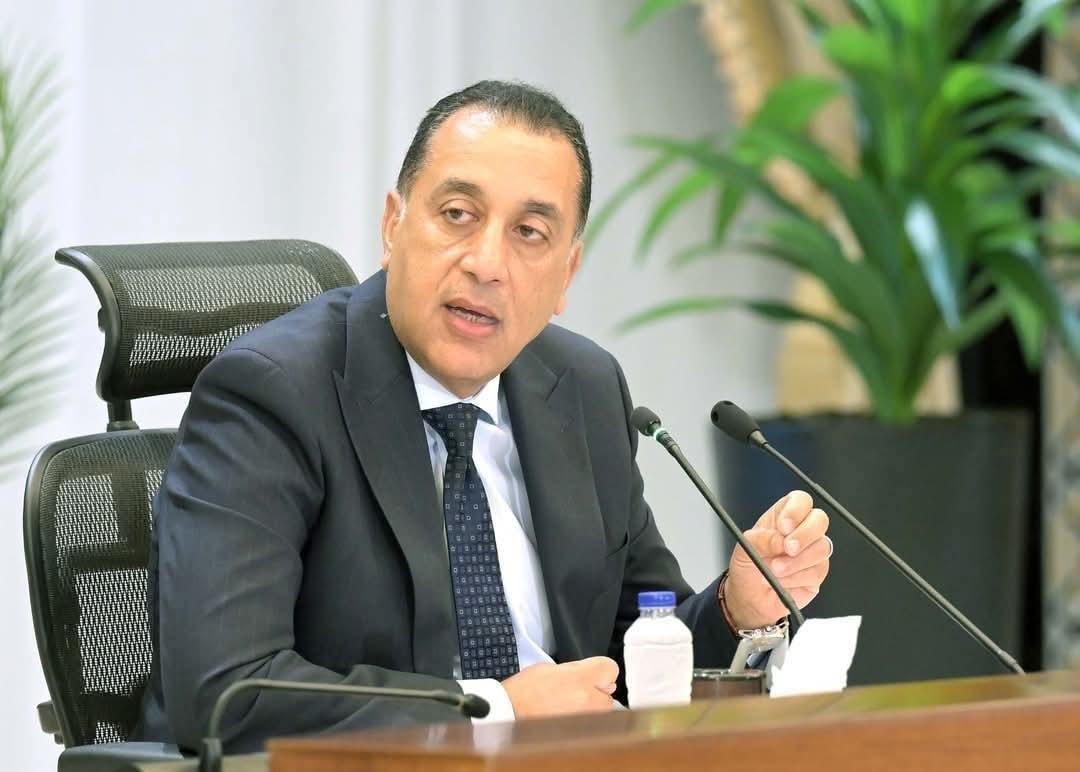 رئيس الوزراء يشهد التشغيل التجاري لمحطة البحر الأحمر لتداول الحاويات رقم 1 (RSCT) بميناء السخنة - الخبر لايف