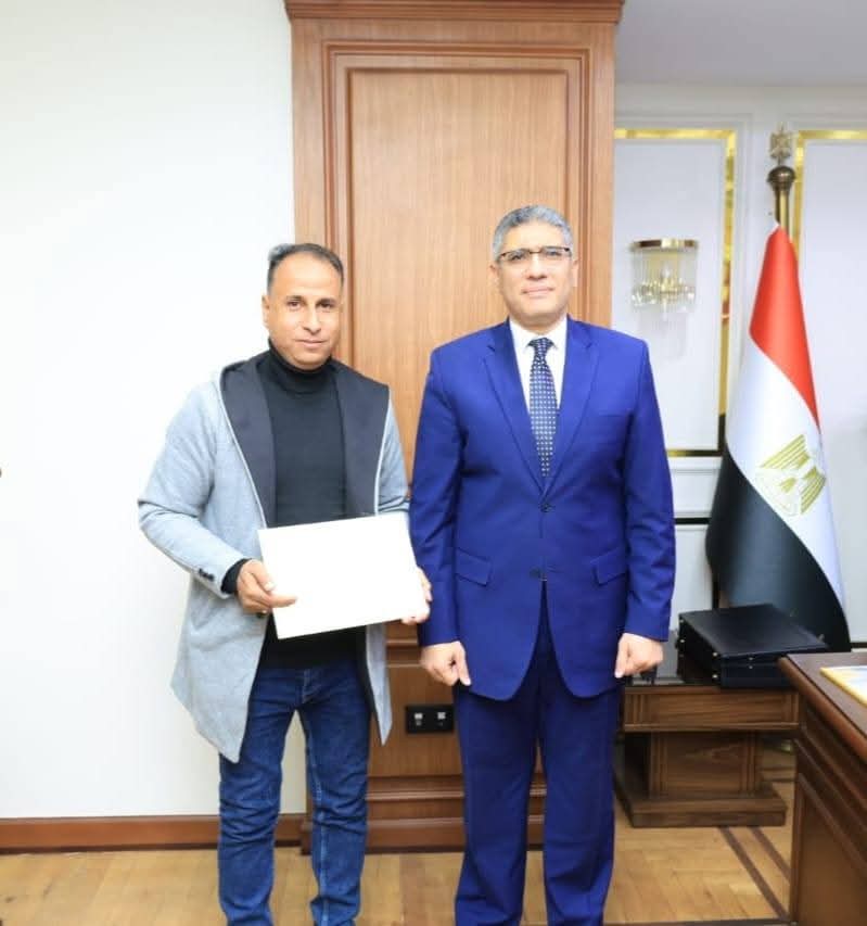 محافظ الجيزة يكرم المتميزين بإدارة الحملة