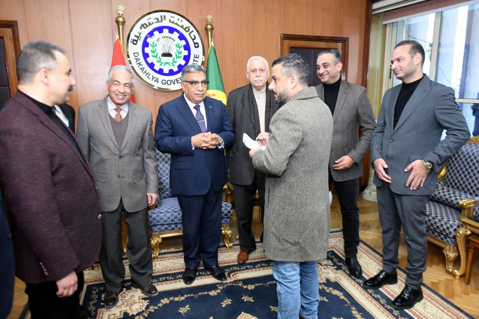 محافظ الدقهلية مكتبى مفتوح لجميع نواب المحافظة..وجميعنا على قلب رجل واحد لخدمة المواطن