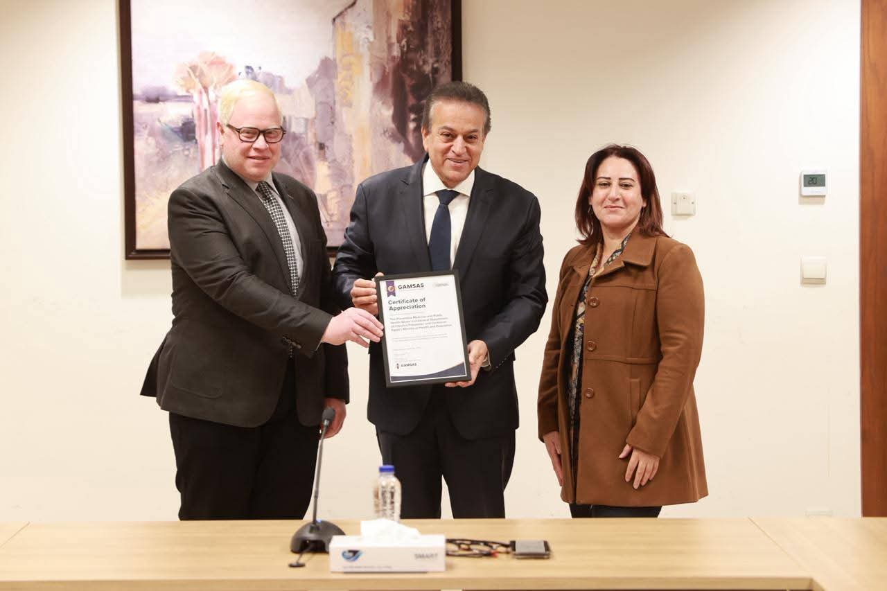 وزير الصحة يكرم قطاع الطب الوقائي لحصوله على 3 جوائز وإشادات دولية خلال 2025