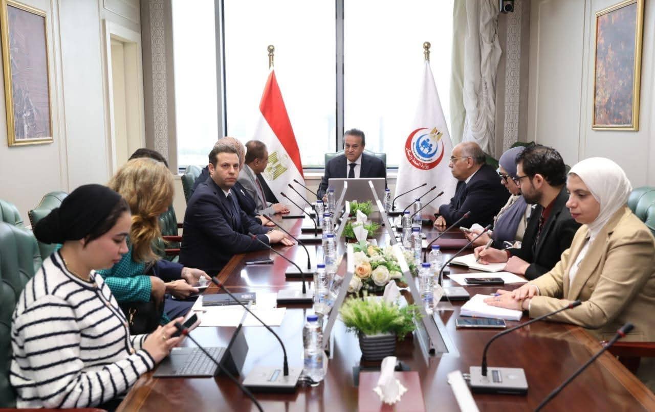 وزير الصحة يبحث مع «الملكية الفكرية» دعم الابتكار في الصناعات الطبية