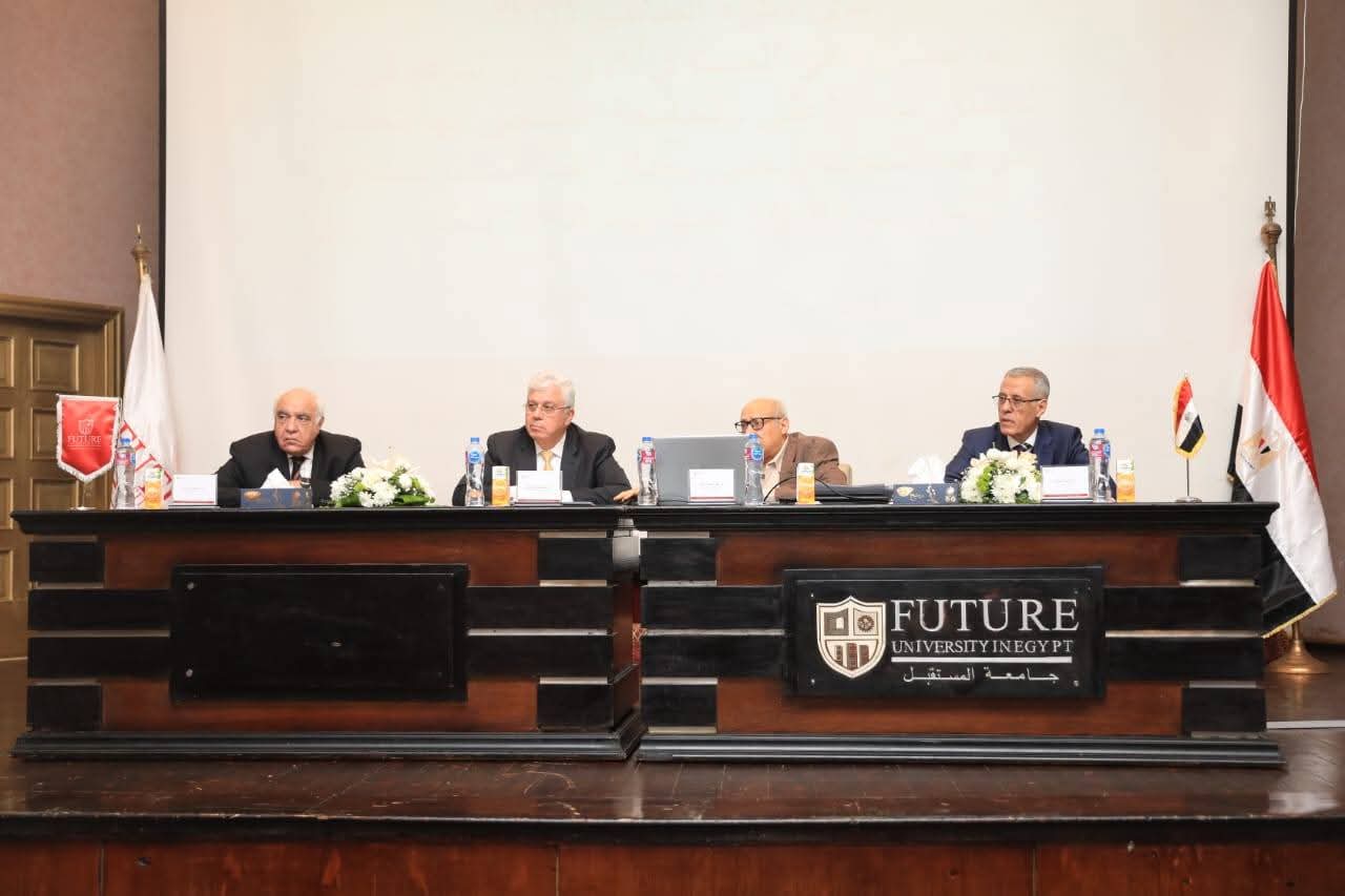 وزير التعليم العالي يترأس اجتماع مجلس الجامعات الخاصة بجامعة المستقبل