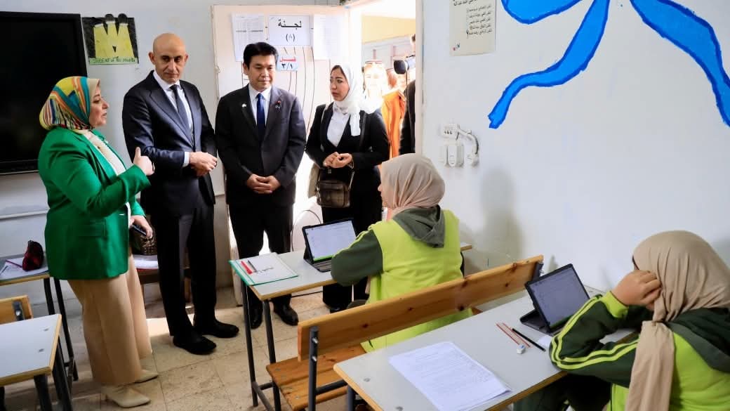 وزير التربية والتعليم ونظيره الياباني يتفقدان مدرسة السيدة نفيسة الثانوية بنات